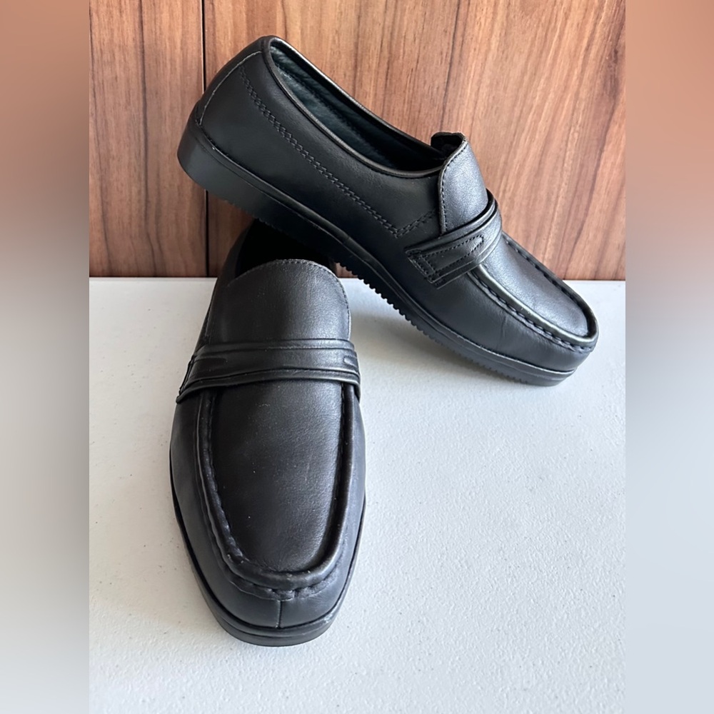 Florsheim Shoes Womens Moc Toe Loafers 60049 Black Leather Flats Slip On 9.5D